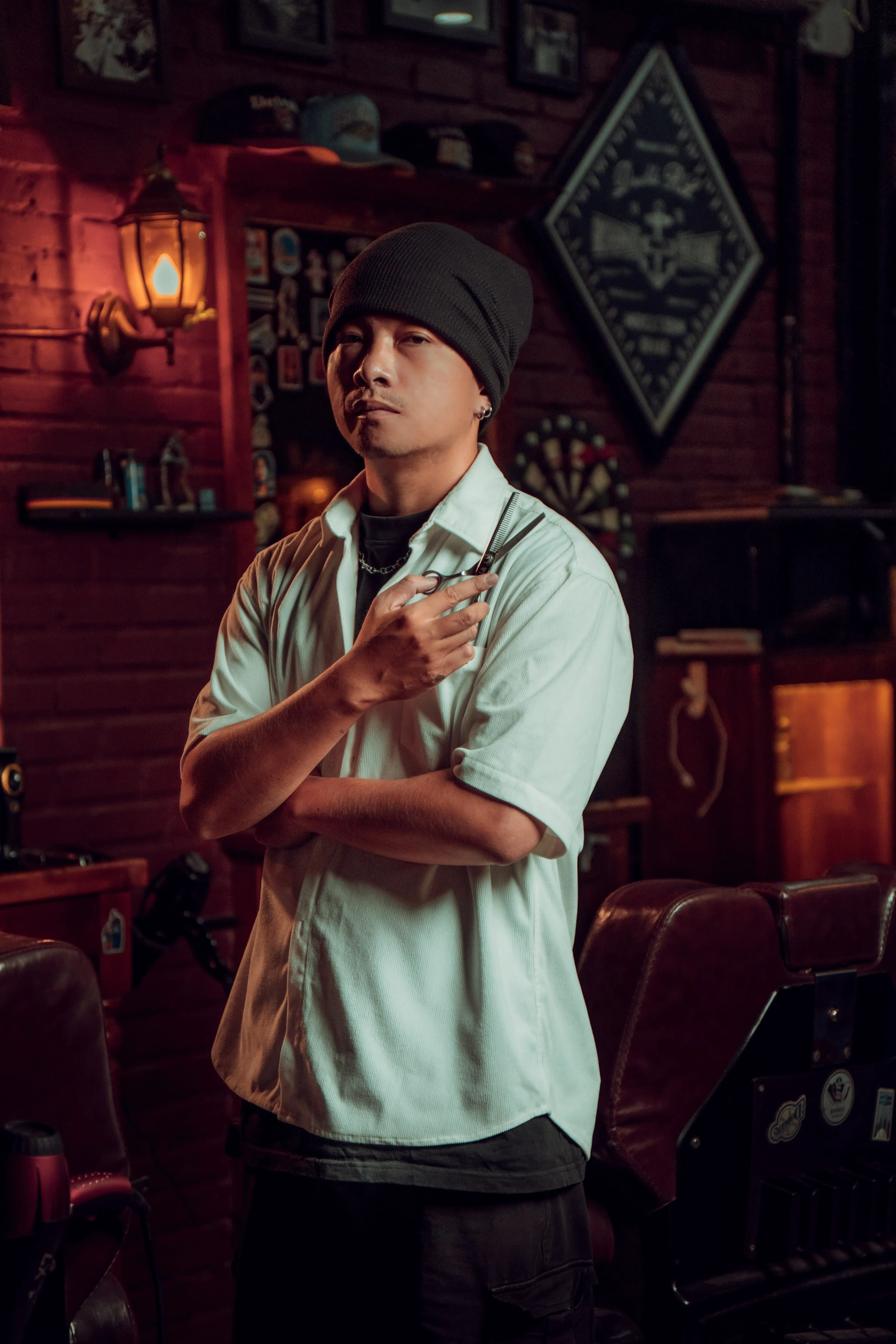 THUẬN, BARBER