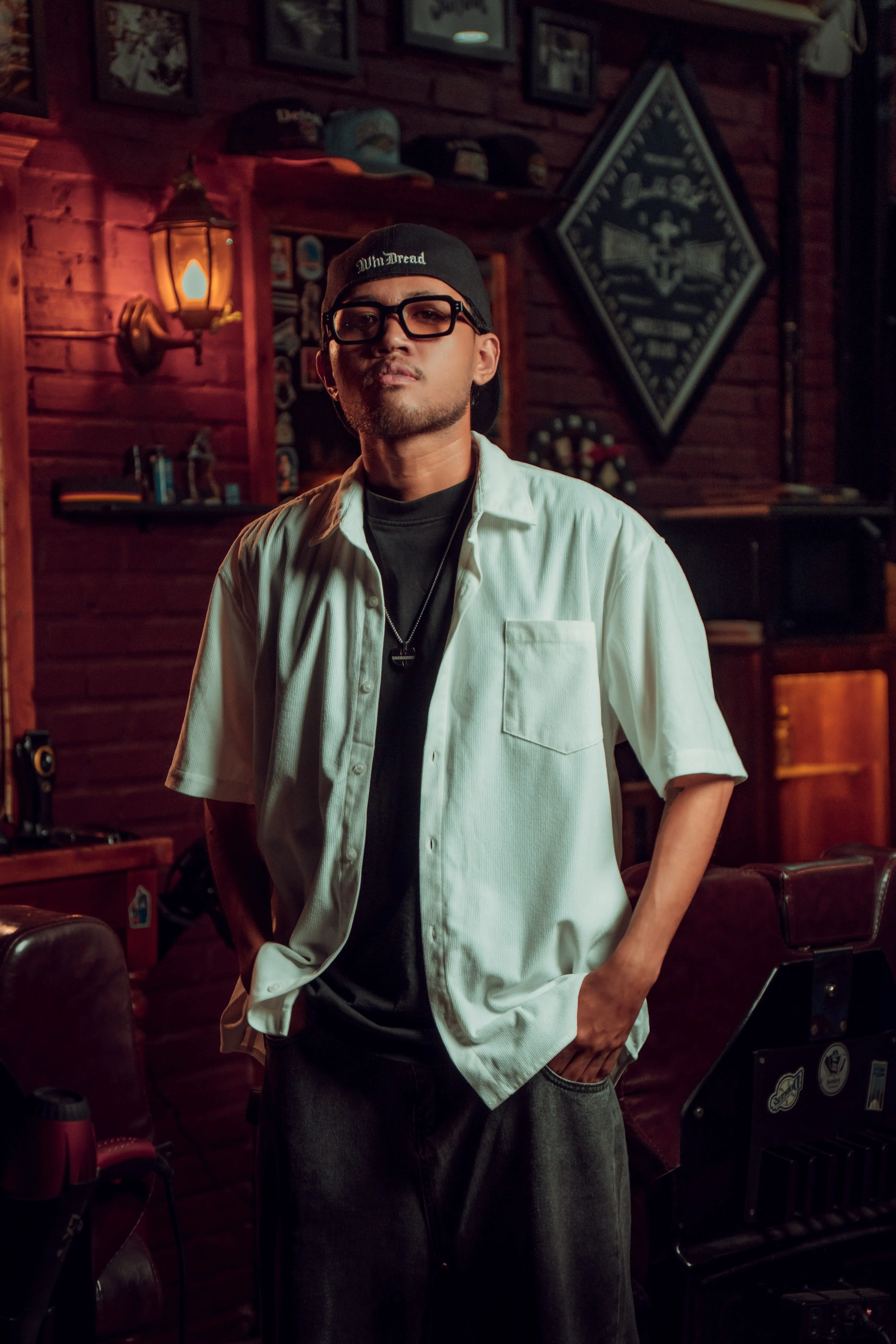 KIÊN, BARBER